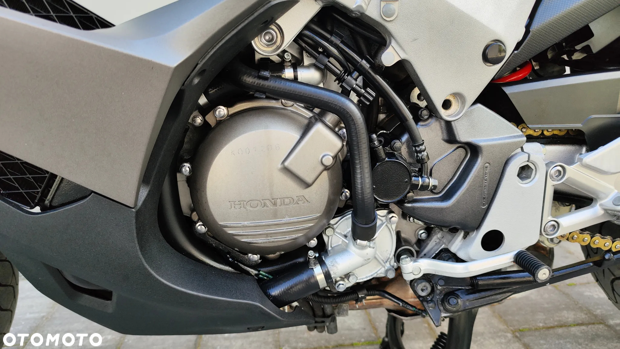 Honda VFR - 15