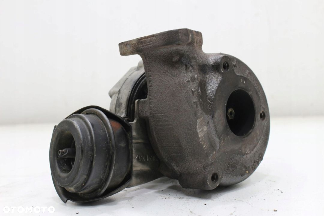Turbosprężarka 705204 Saab 9-3 2.2 TiD Vectra C - 2