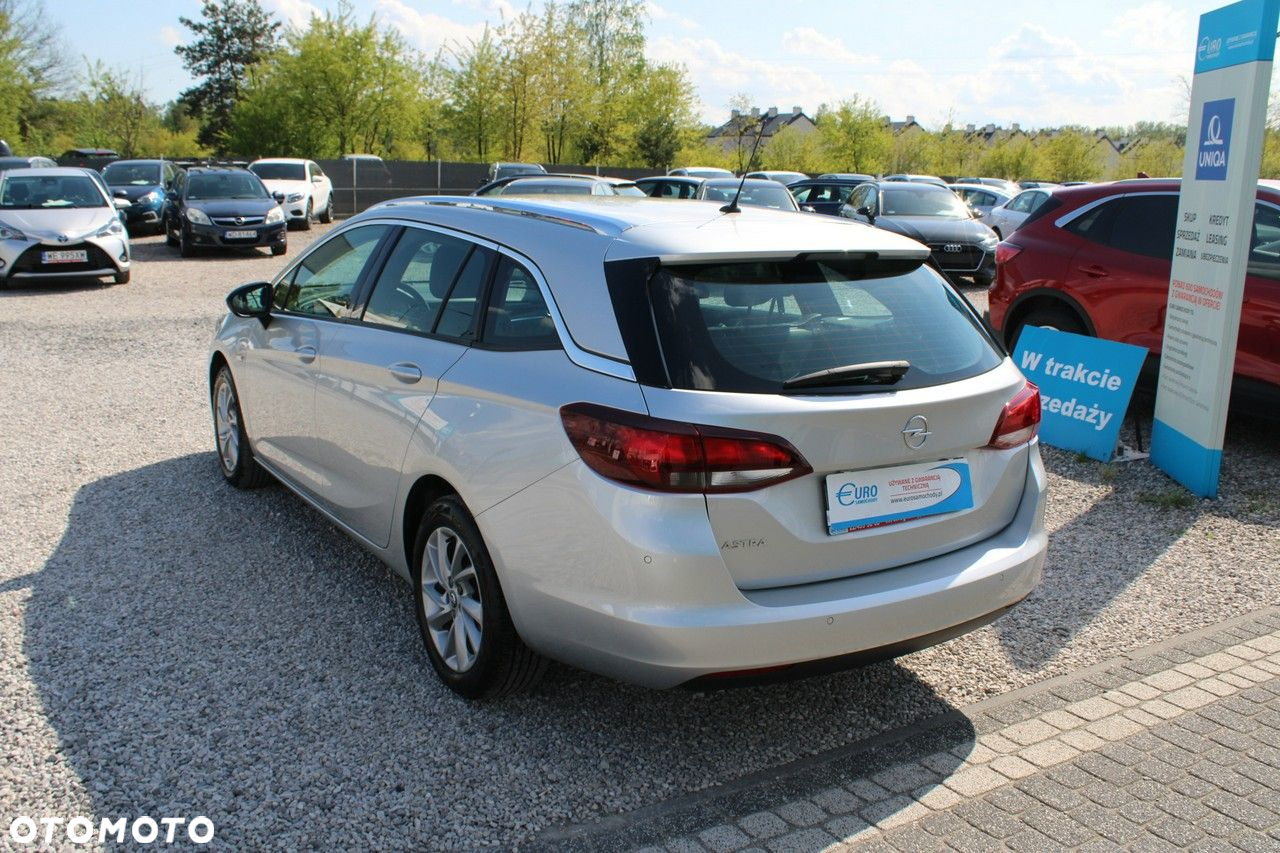 Opel Astra - 8