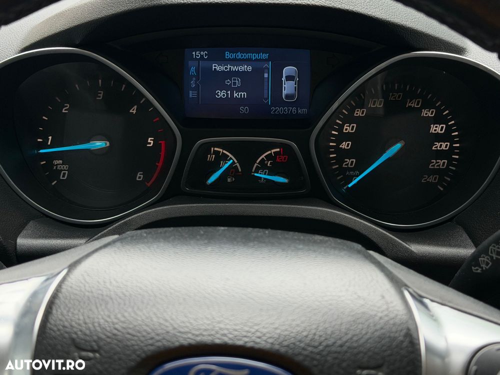Ford Kuga 2.0 TDCi 2x4 Trend - 21