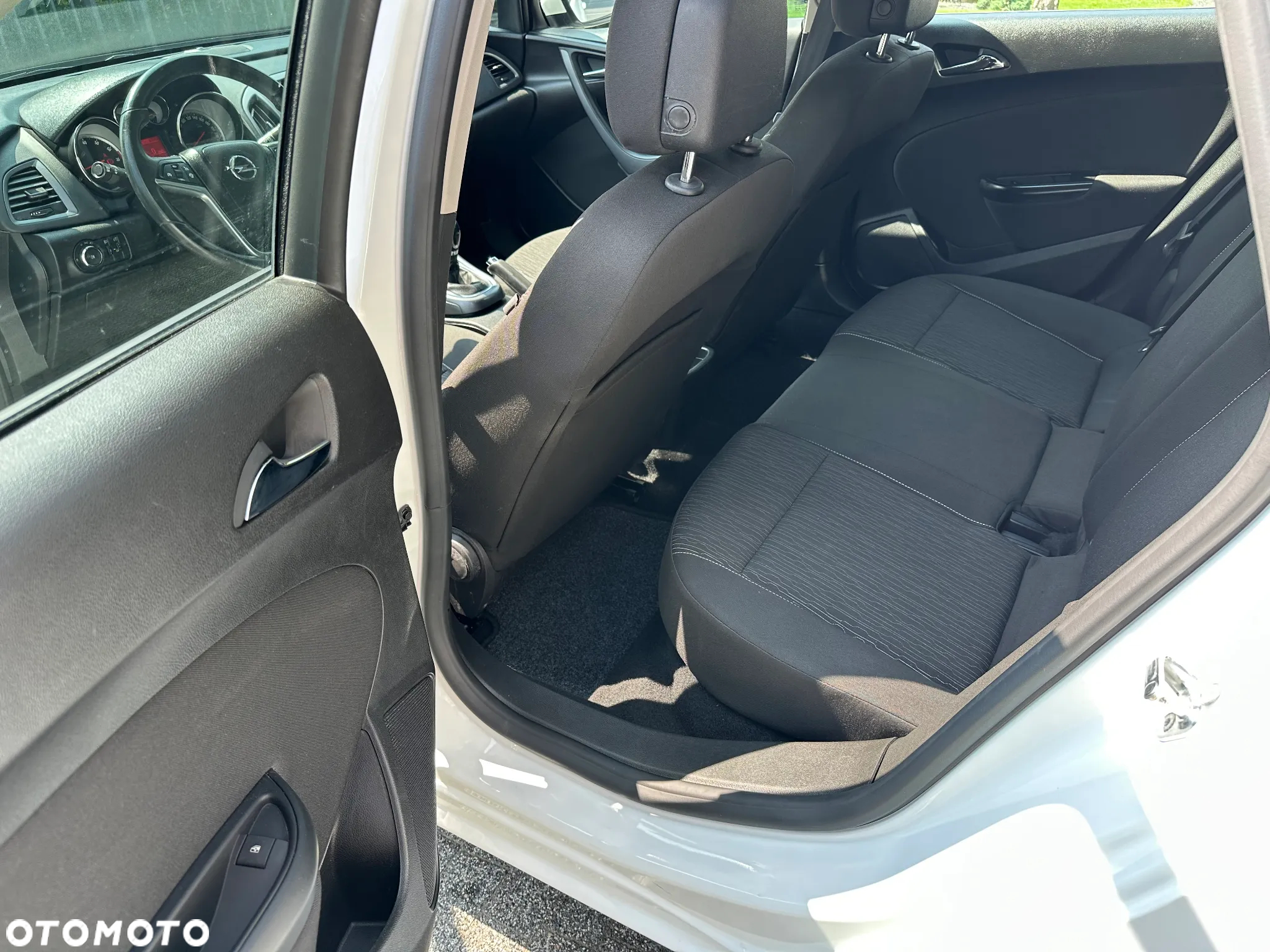 Opel Astra - 14
