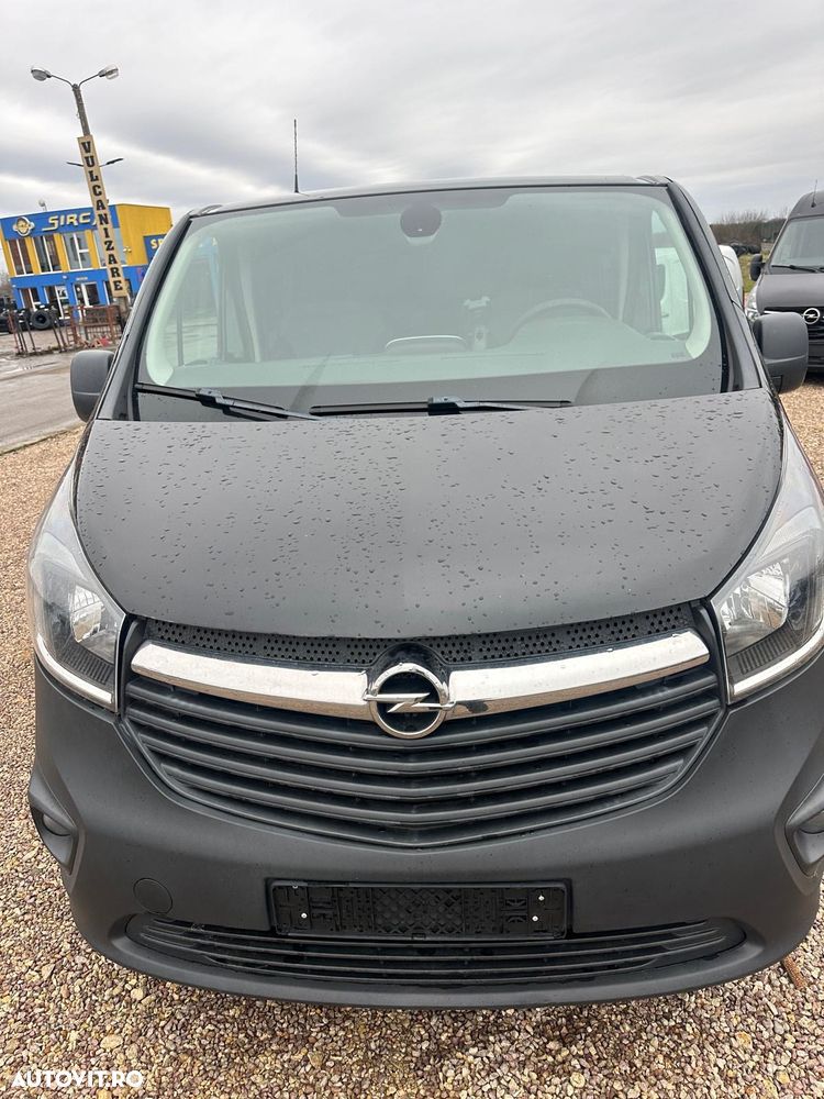 Opel VIVARO - 2