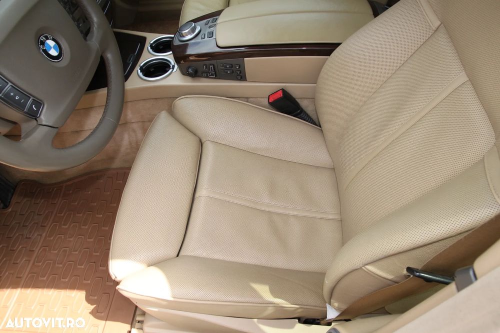 BMW Seria 7 730d A - 37