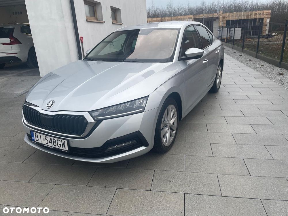 Skoda Octavia 2.0 TDI Ambition DSG - 2