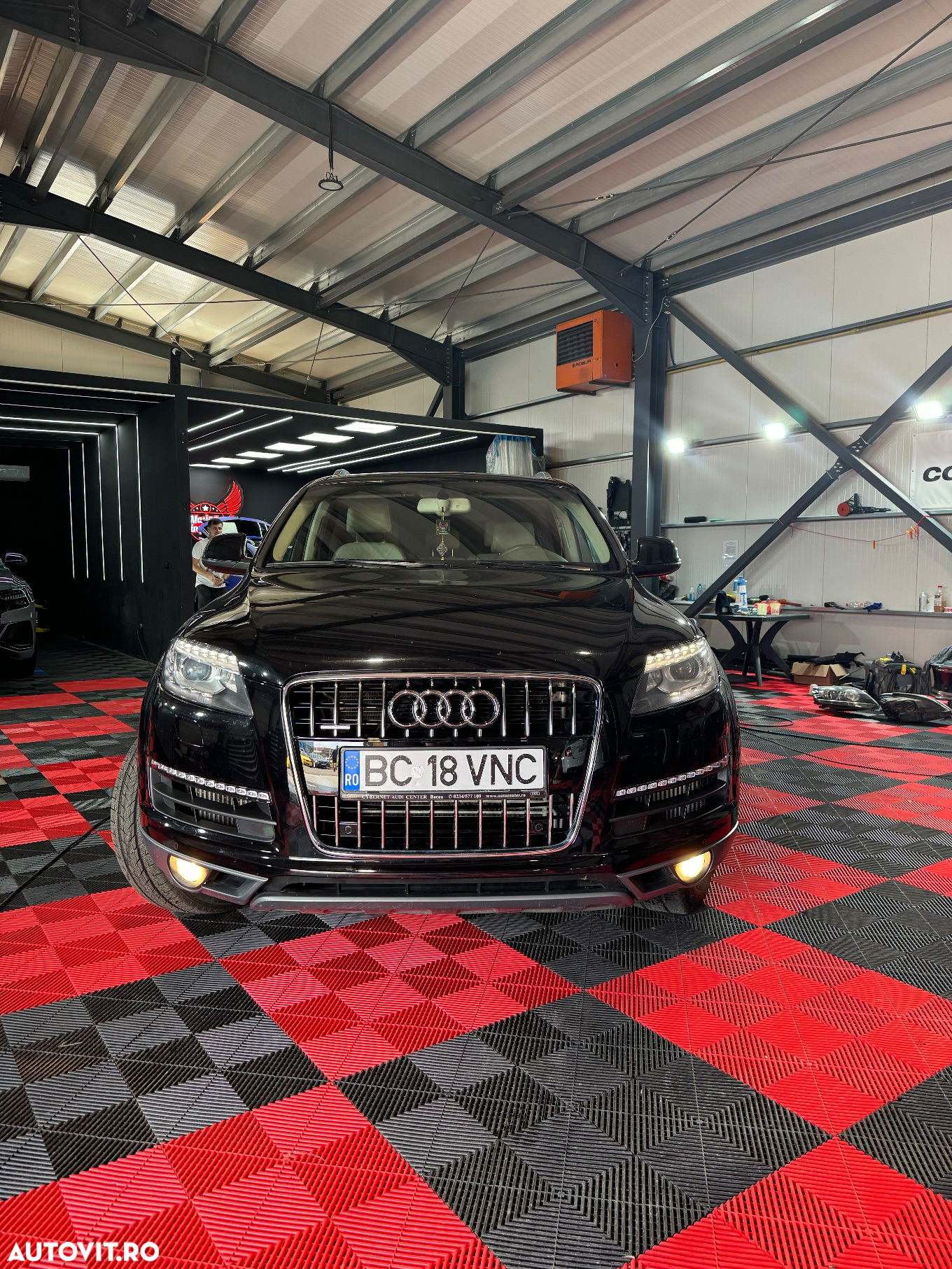 Audi Q7 3.0 TDI Quattro Tip - 3