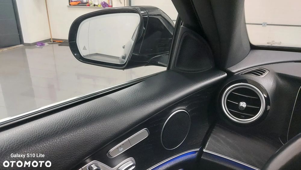 Mercedes-Benz Klasa E 300 de 4-Matic AMG/Avantgarde - 21