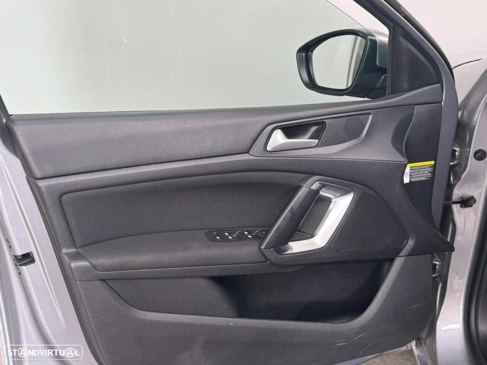 Peugeot 308 1.5 BlueHDi Allure Pack EAT8 - 14