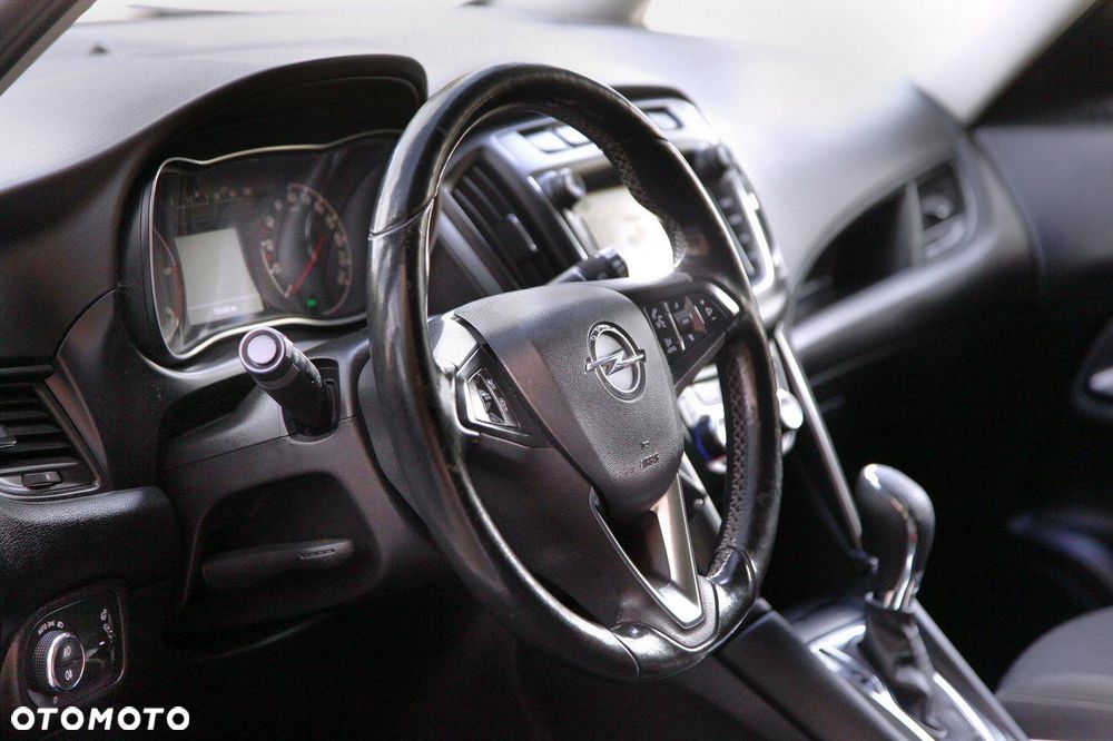 Opel Zafira 2.0 CDTI Plus - 13