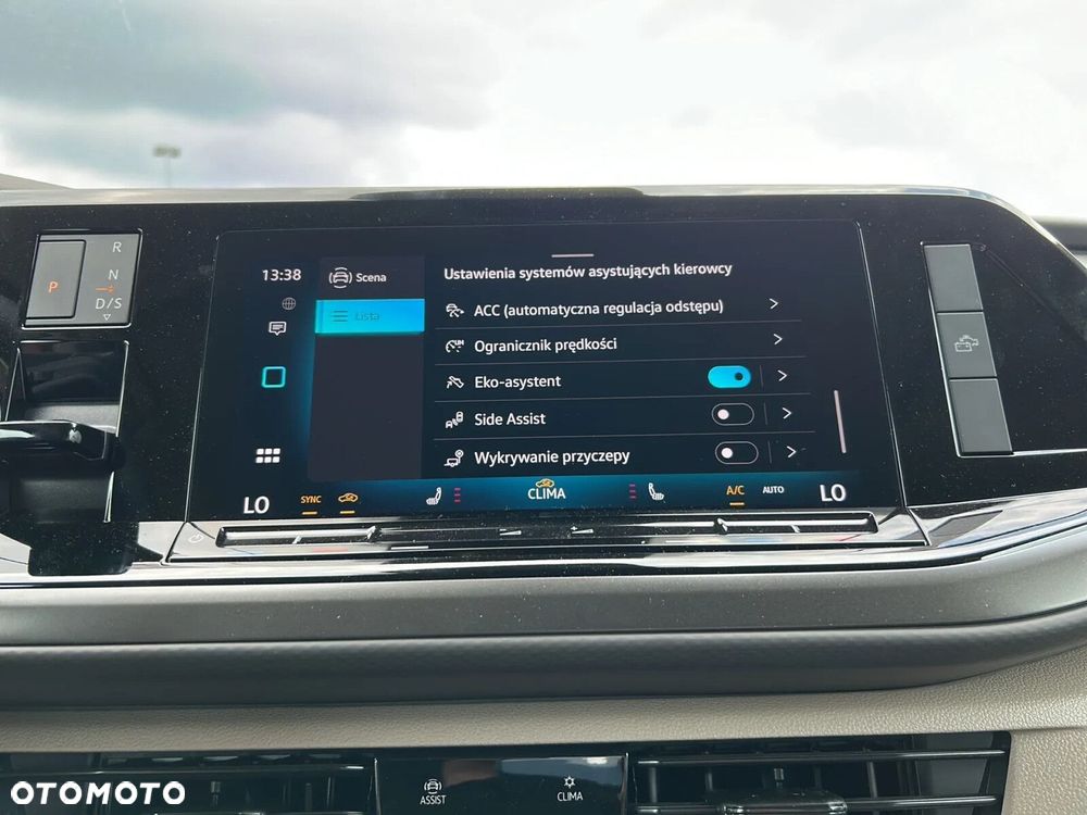 Volkswagen California - 28