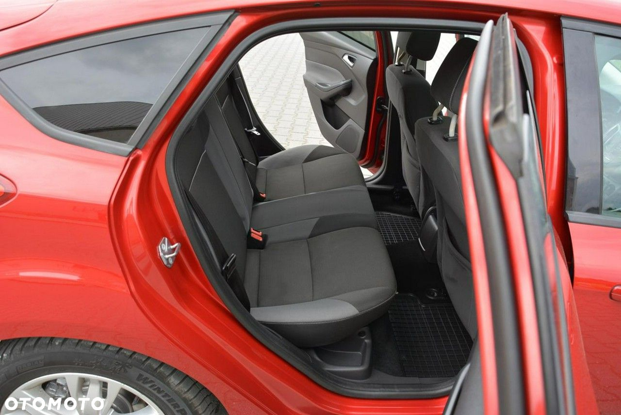 Ford Focus - 15