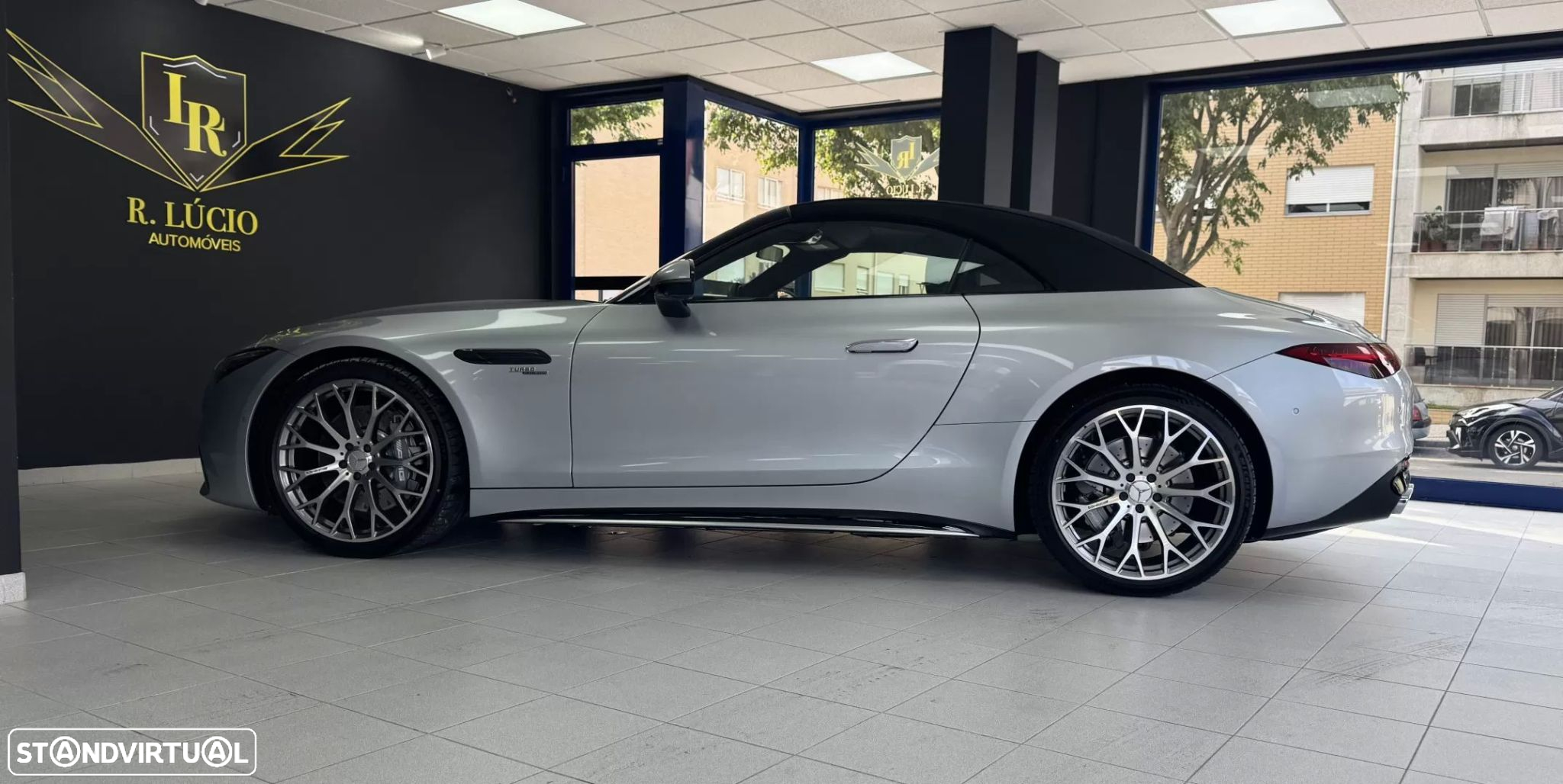 Mercedes-Benz SL 43 AMG - 7