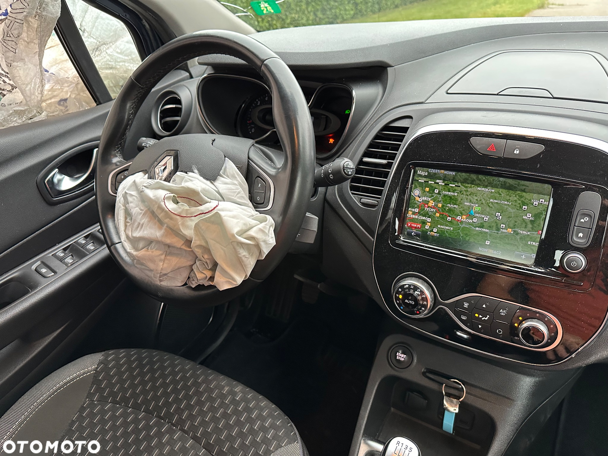 Renault Captur - 15