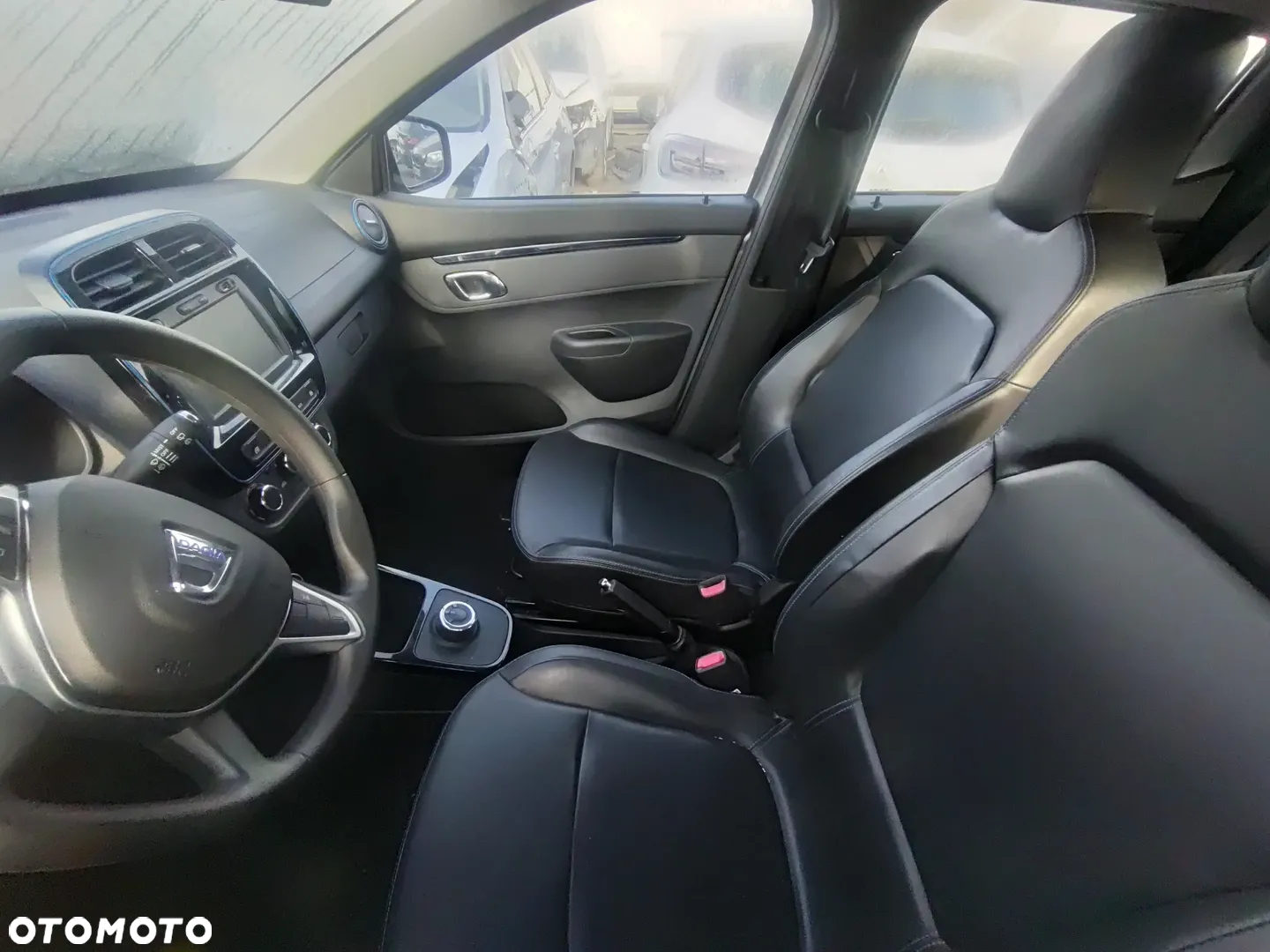 Dacia Spring 27.4kWh Comfort Plus - 8