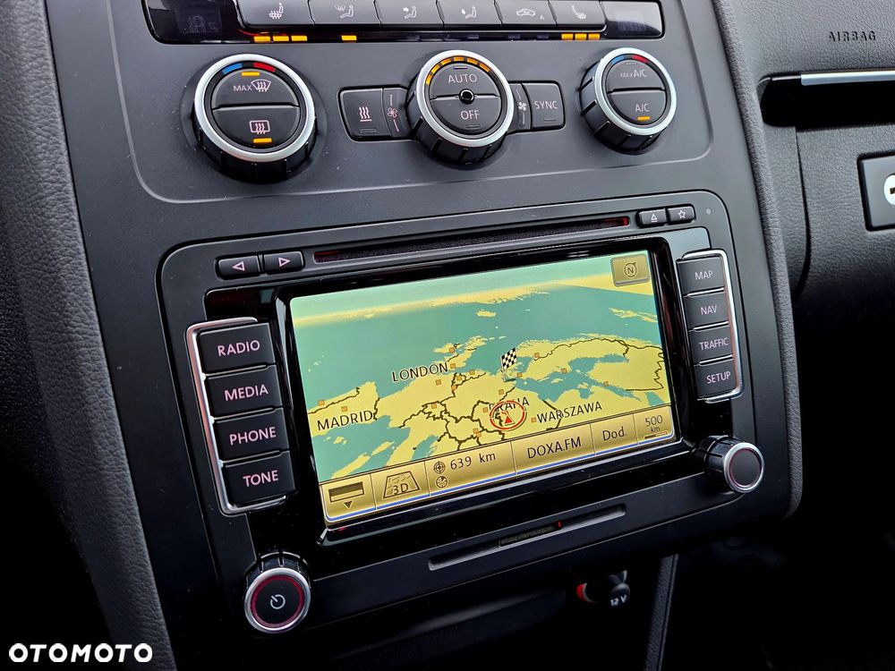 Volkswagen Touran 2.0 TDI DPF Highline DSG - 20