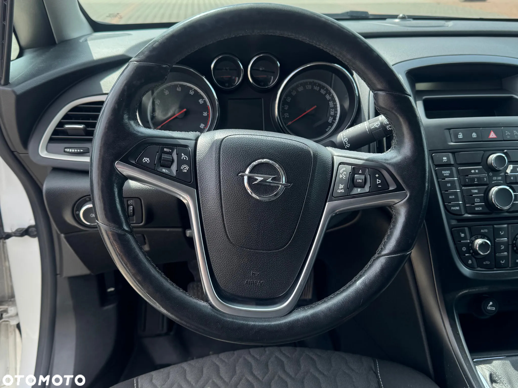 Opel Astra 1.4 Turbo Active - 24