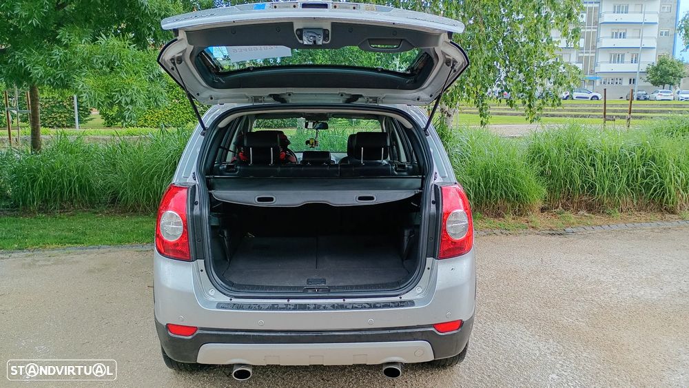 Chevrolet Captiva 2.0 VCDi Seven 7L - 12
