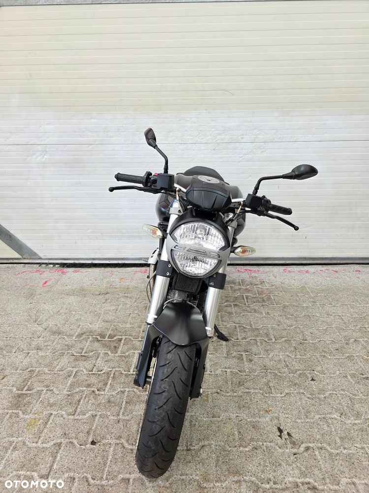 Ducati Monster - 21