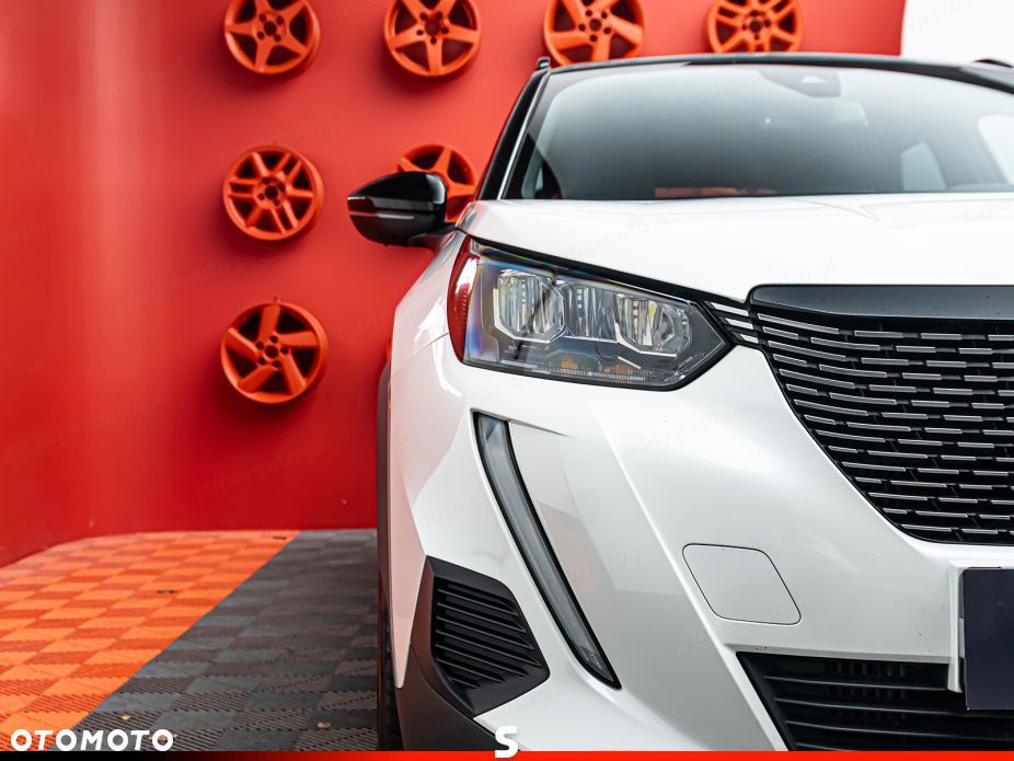 Peugeot 2008 1.2 PureTech Allure Pack S&S EAT8 - 23