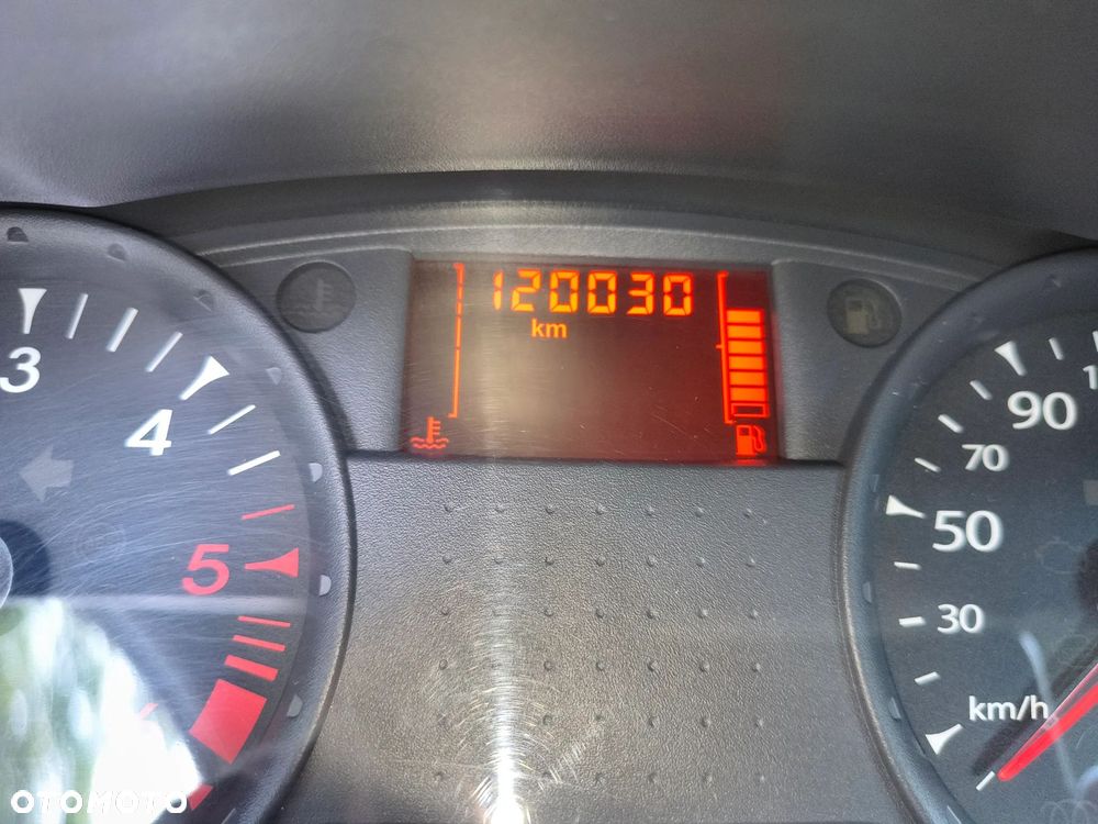 Renault Clio 1.5 dCi Alize - 15