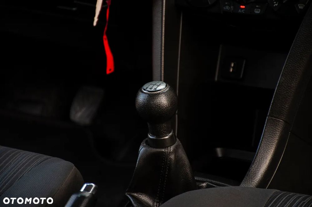 Suzuki Swift - 24