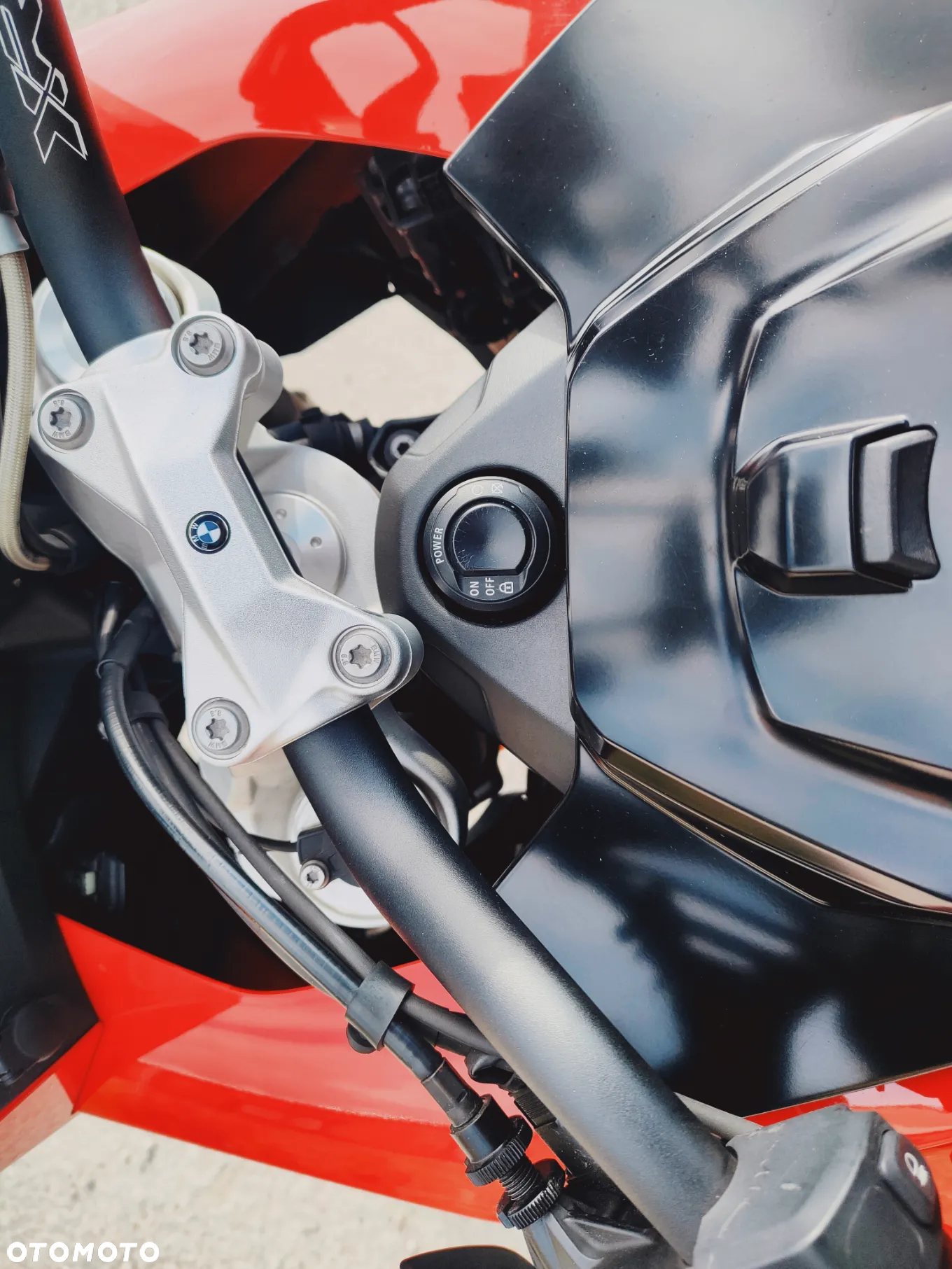 BMW XR - 12