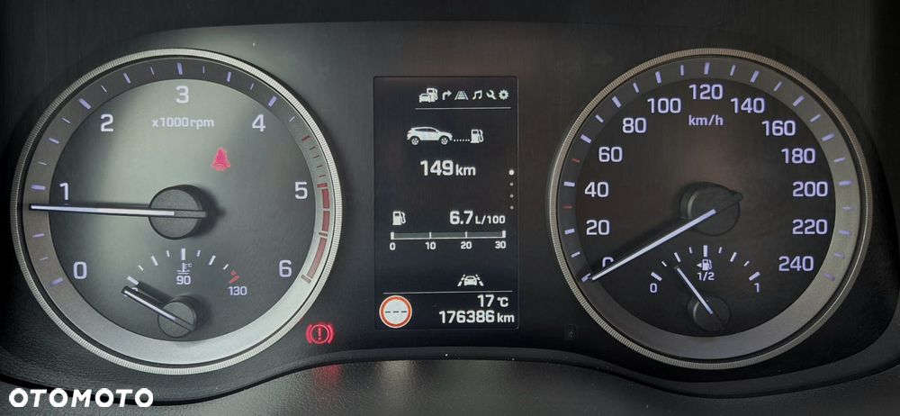 Hyundai Tucson blue 1.7 CRDi 2WD Trend - 14