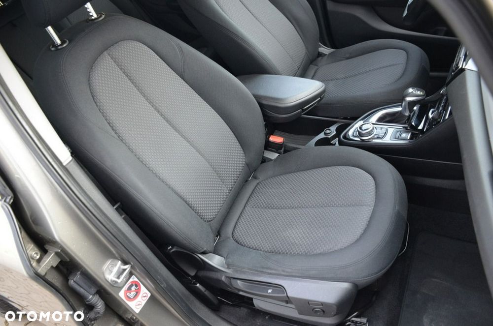BMW Seria 2 - 27
