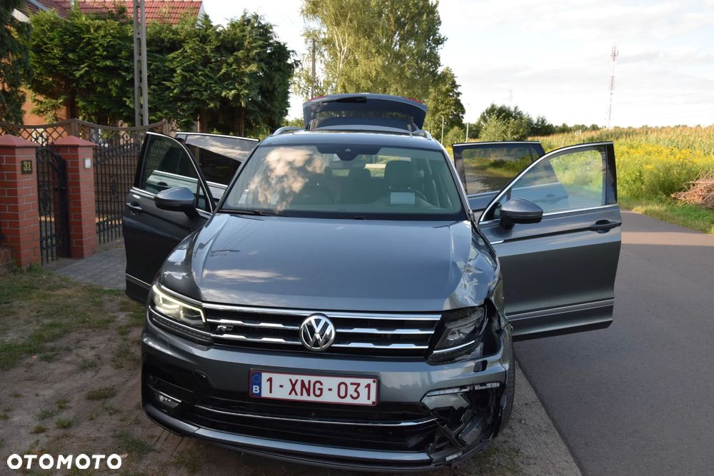 Volkswagen Tiguan Allspace 2.0 TDI R-Line DSG - 25