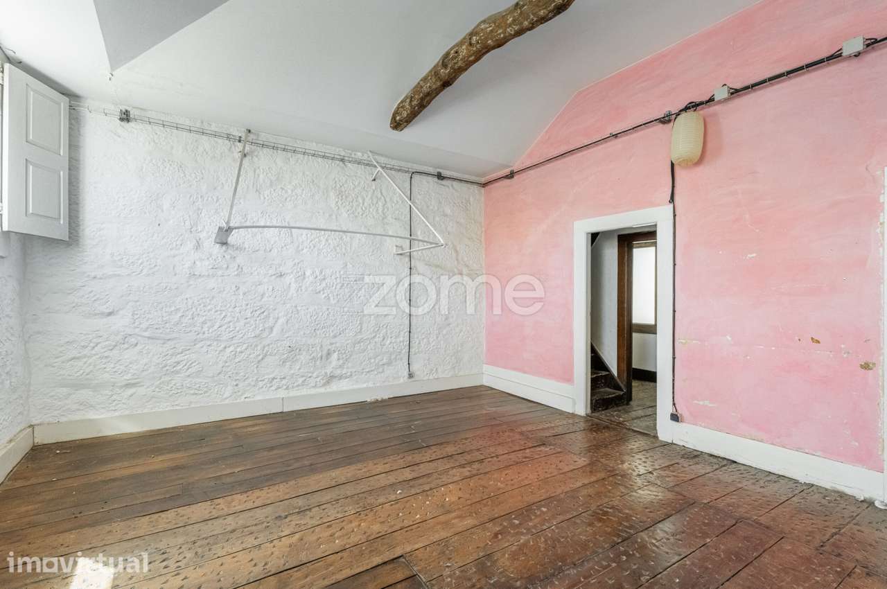 Apartamento T0+1 duplex frente Cedofeita Porto (Fração G) - Grande imagem: 3/11