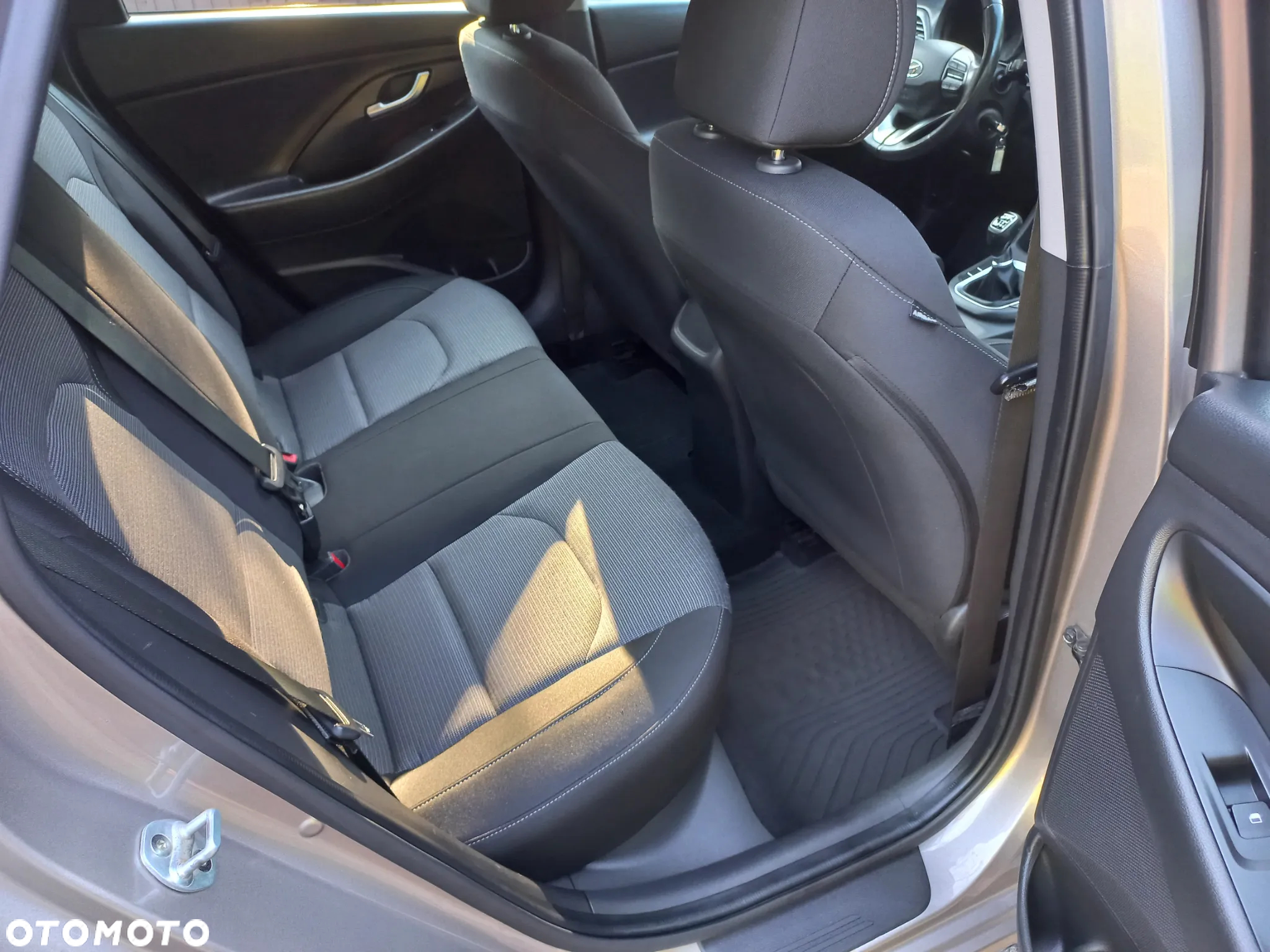 Hyundai i30 1.4 Classic + - 14