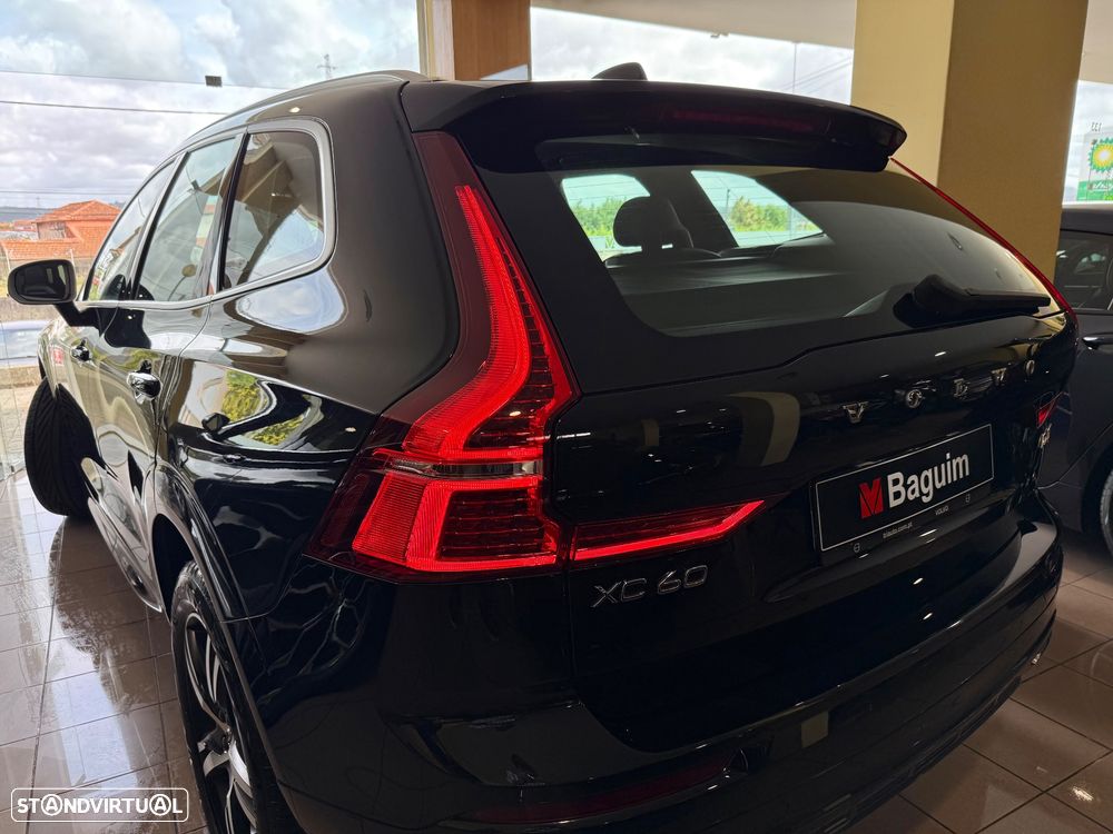Volvo XC 60 2.0 D4 R-Design Geartronic - 33