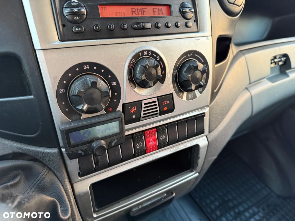 Iveco Daily 35C11 - 16