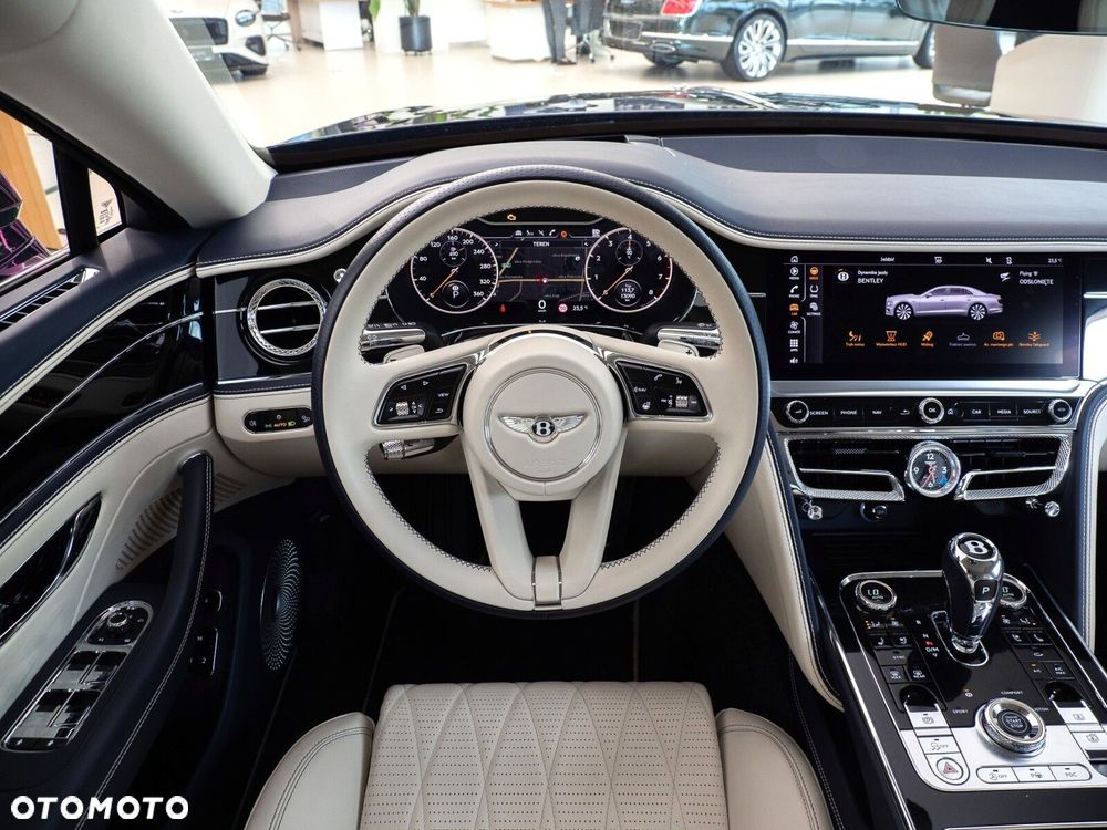 Bentley Flying Spur - 15