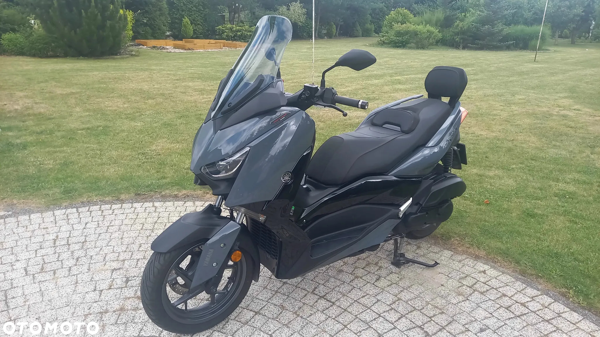 Yamaha X-max - 9