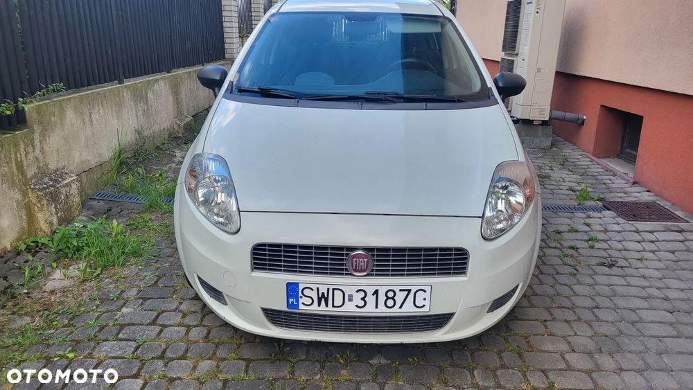 Fiat Grande Punto Actual 1.2 8V Fresh - 25