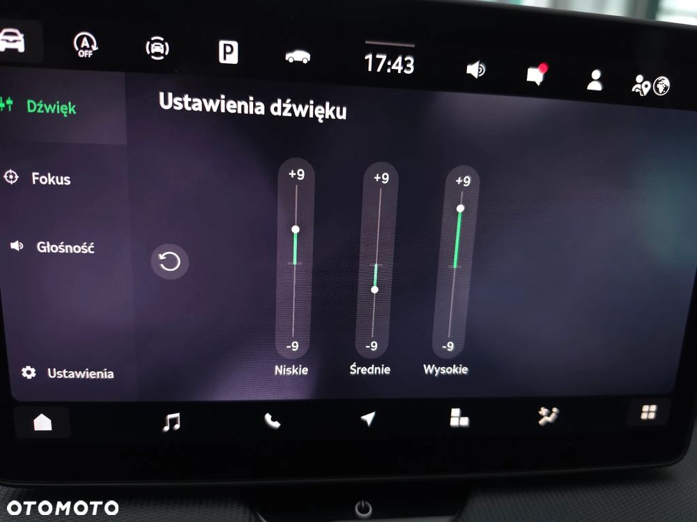 Skoda Superb 2.0 TDI SCR Essence DSG - 37