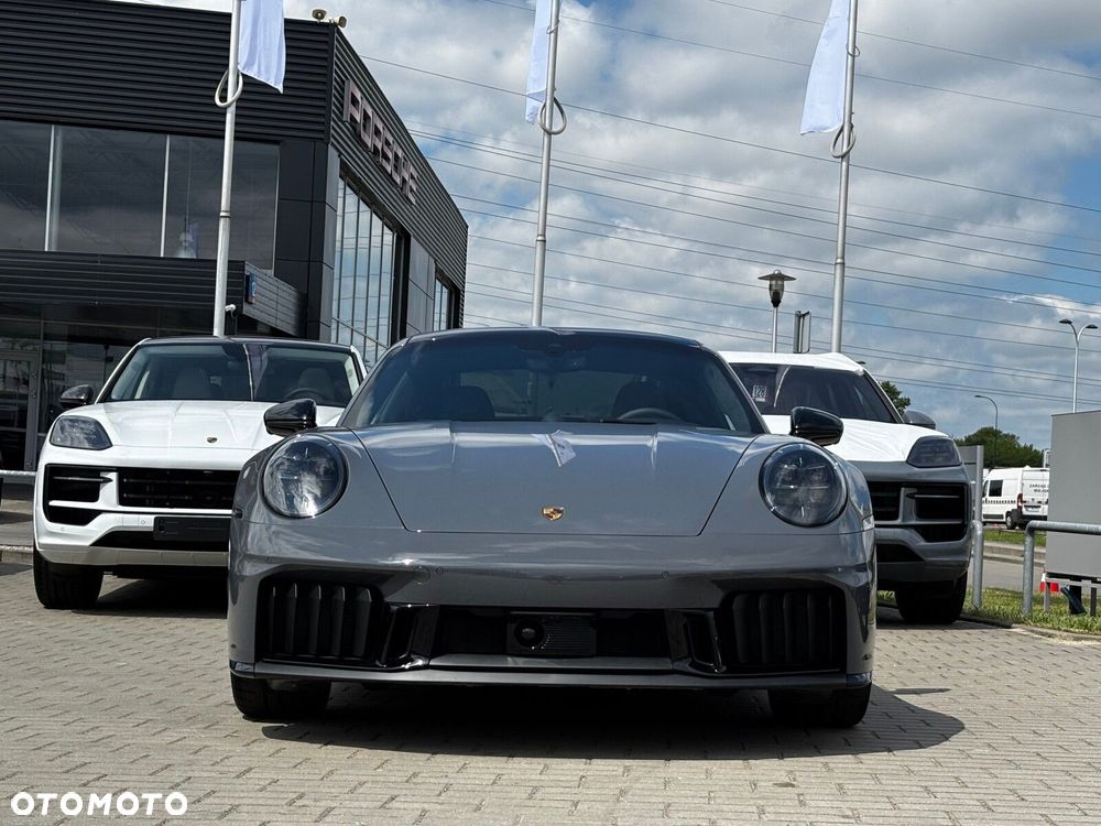 Porsche 911 - 17