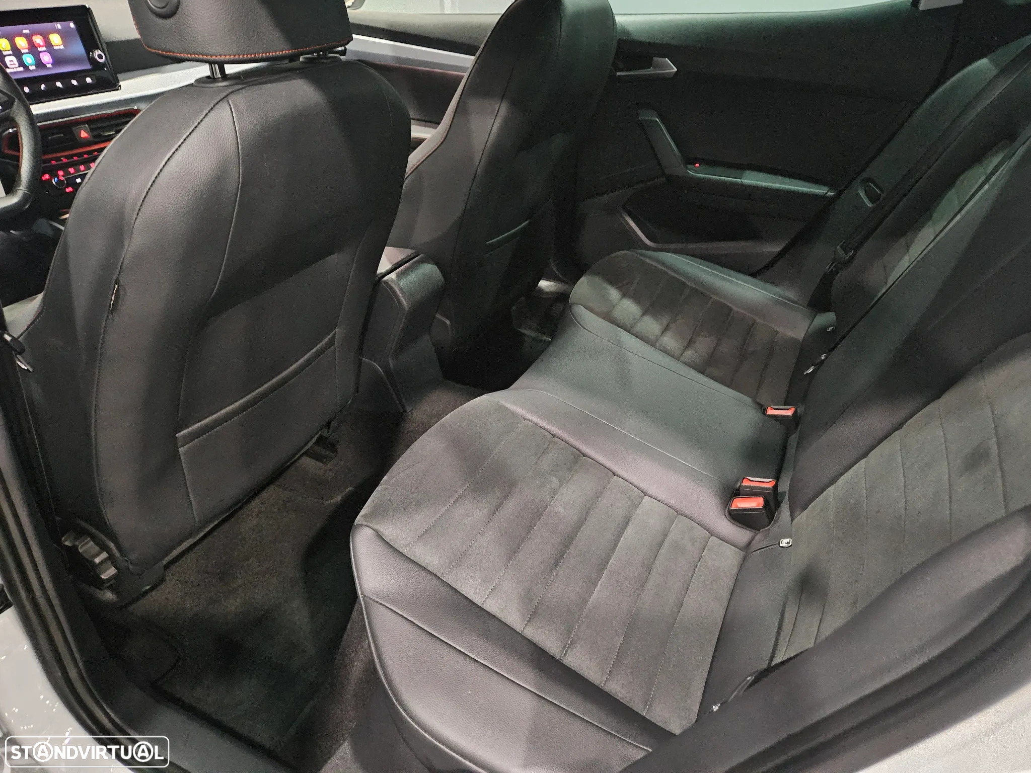 SEAT Arona 1.0 TSI FR - 8