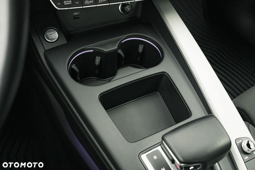 Audi A4 Allroad - 30