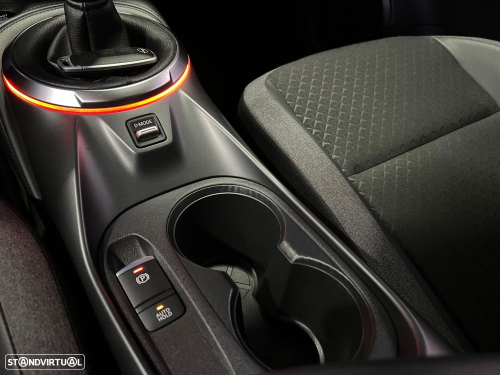 Nissan Juke 1.0 DIG-T N-Connecta NAV. - 25