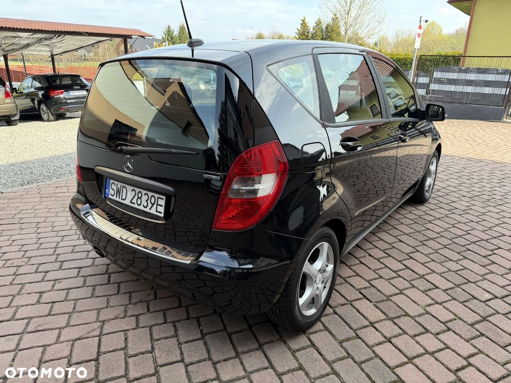 Mercedes-Benz Klasa A 150 Elegance Edition 10 - 4