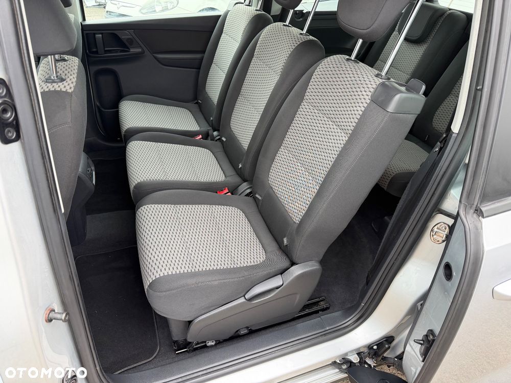 Volkswagen Sharan 2.0 TDI DPF Trendline - 12