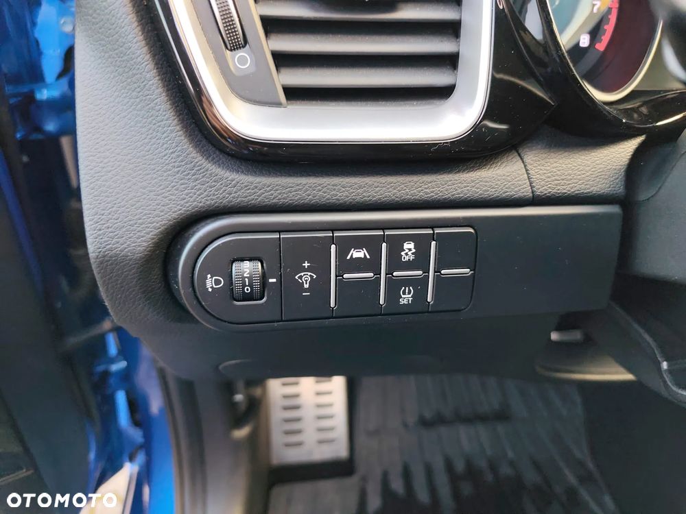 Kia Ceed 1.5 T-GDI Business Line DCT - 20