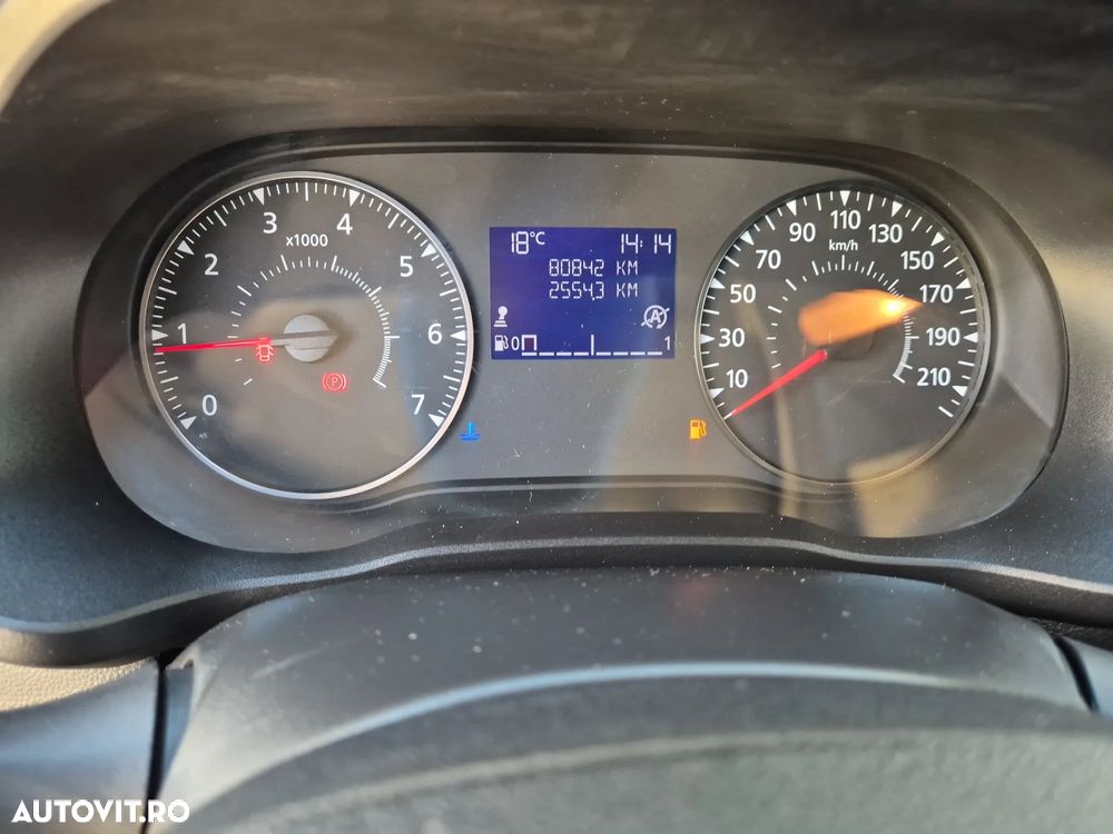 Renault Express - 13