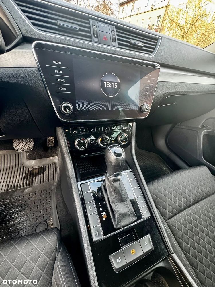 Skoda Superb 2.0 TDI Style DSG - 15