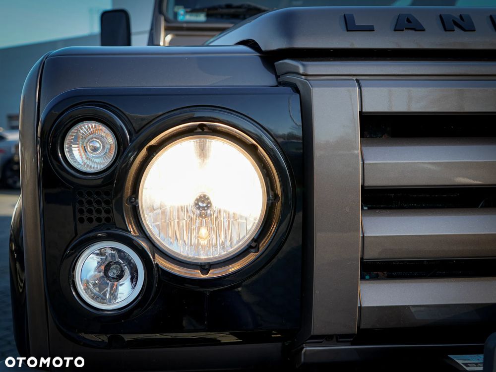 Land Rover Defender 2.4 TD4 HCPU S - 6