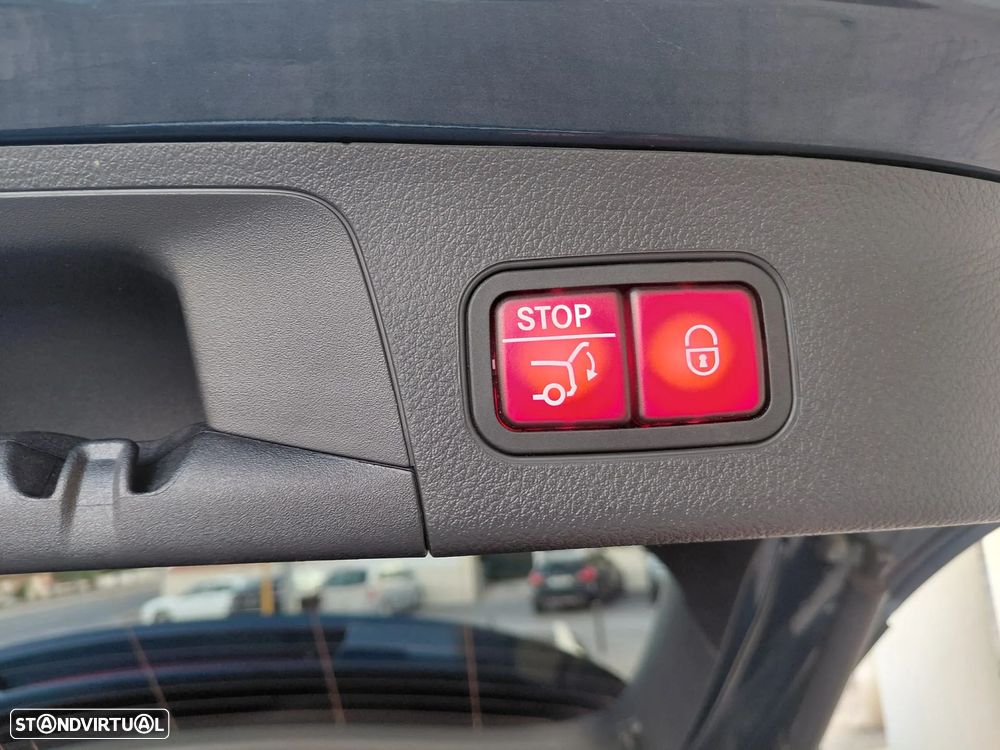 Mercedes-Benz GLA 200 AMG Line - 7