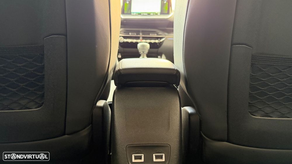 Peugeot 208 PureTech 100 GT Pack - 23