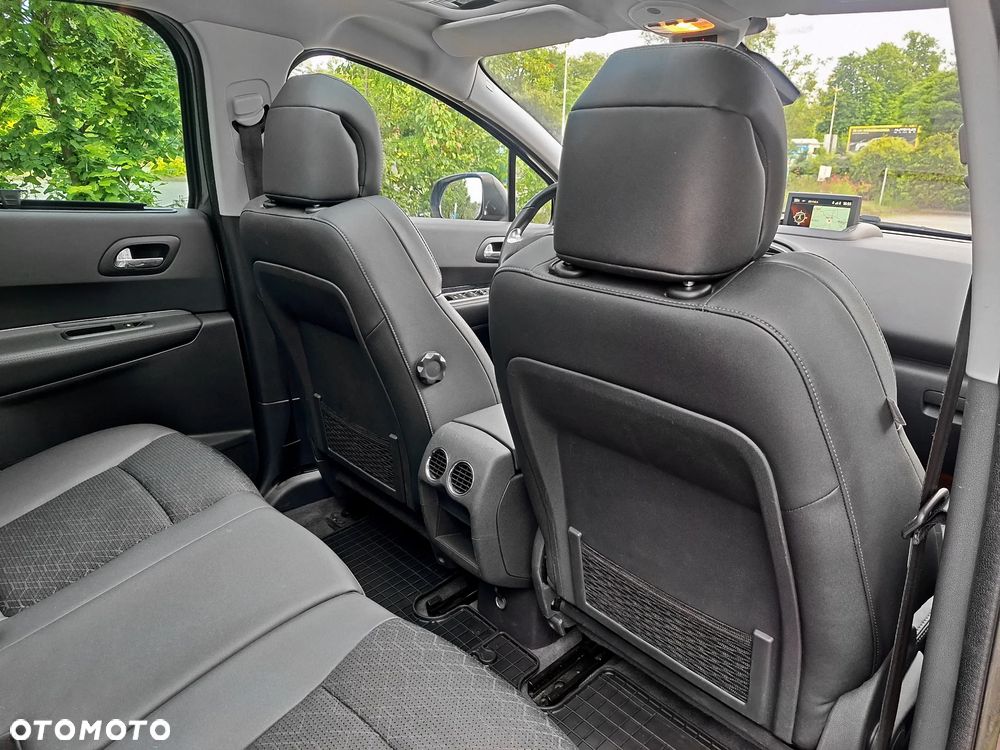 Peugeot 3008 HDi 115 Allure - 24
