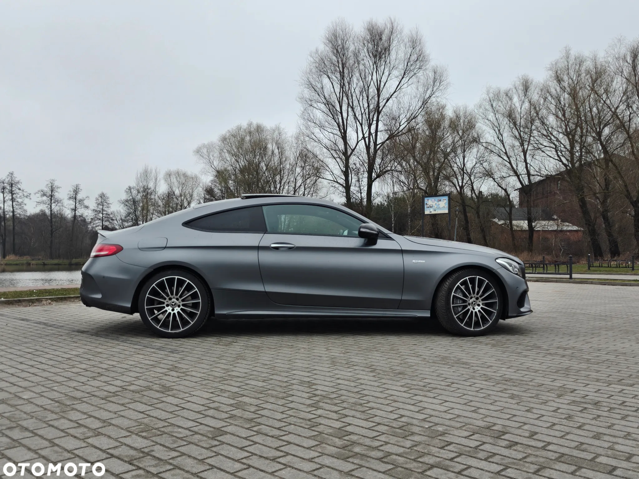Mercedes-Benz Klasa C AMG 43 Coupe 4Matic 9G-TRONIC Night Edition - 5